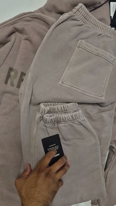 Represent Owners Club Tracksuit (Mushroom)