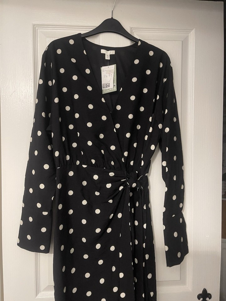 H&M Polka Dot Wrap Dress (B&W)