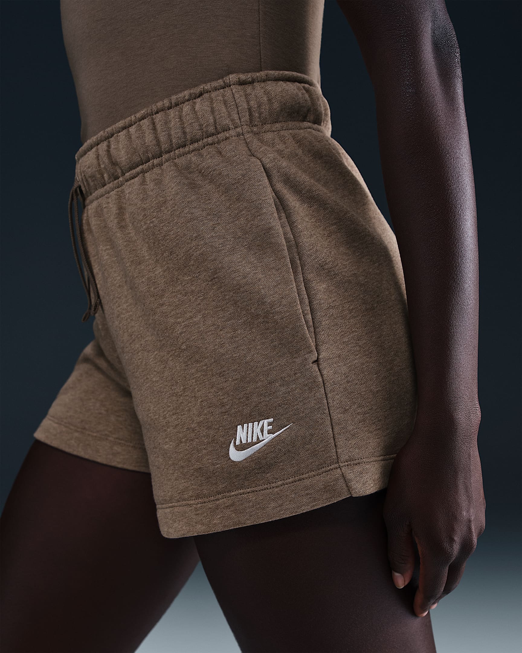 Nike Club Fleece Shorts (Oat)
